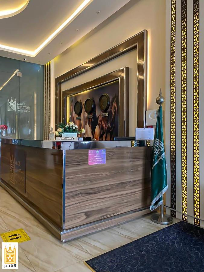 القصر للاجنحة الفندقية الإسكان Khamis Mushait Exterior foto